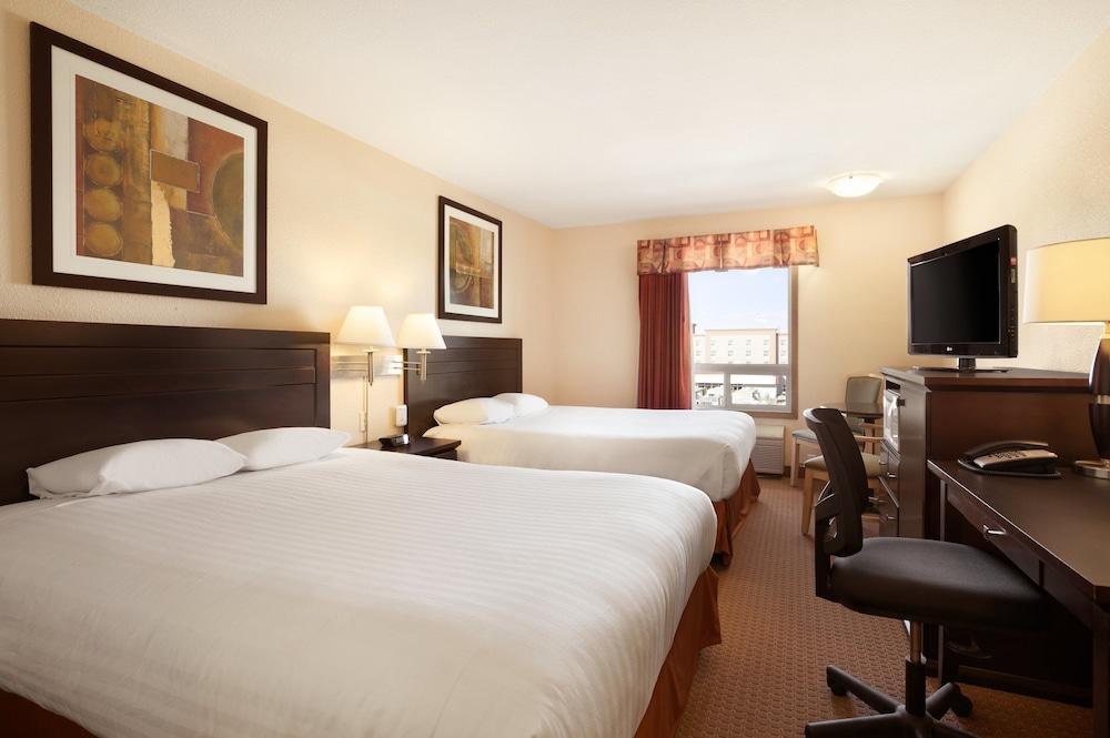 Super 8 By Wyndham Edmonton International Airport Hotel Leduc Exterior photo