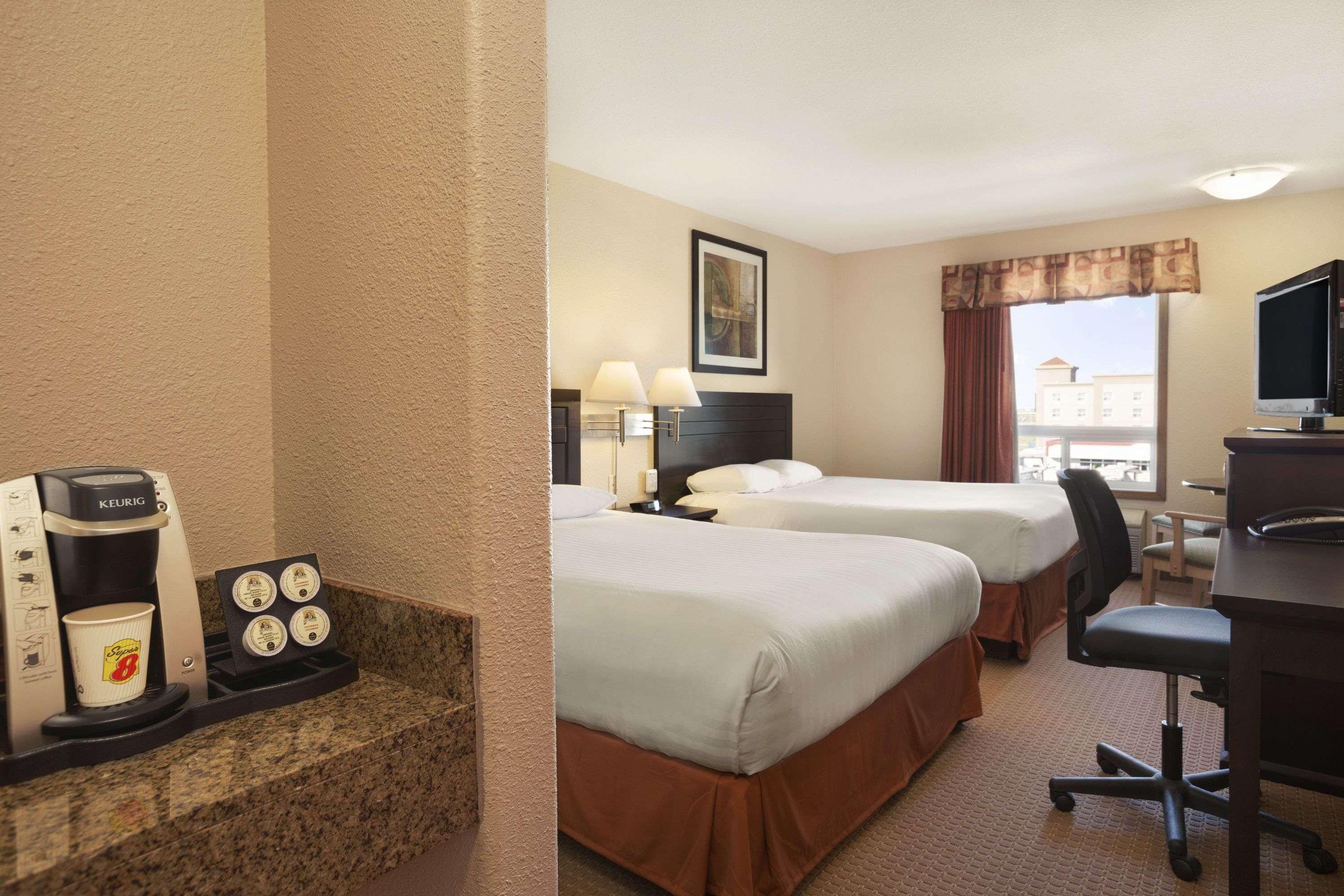 Super 8 By Wyndham Edmonton International Airport Hotel Leduc Exterior photo