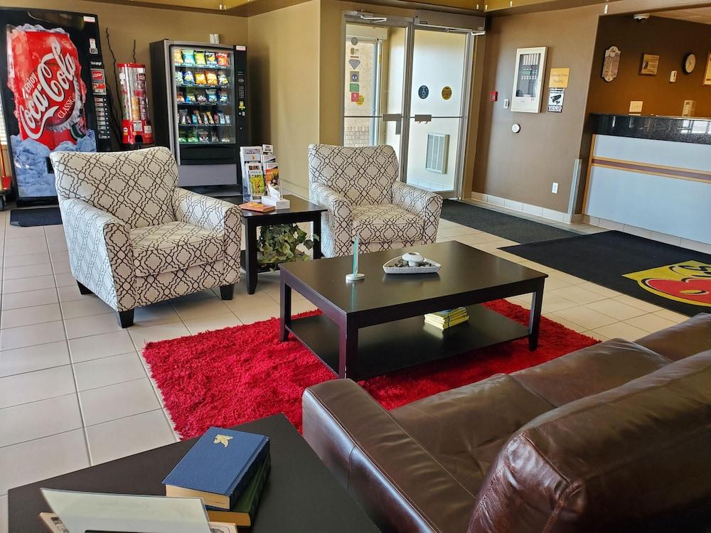 Super 8 By Wyndham Edmonton International Airport Hotel Leduc Exterior photo