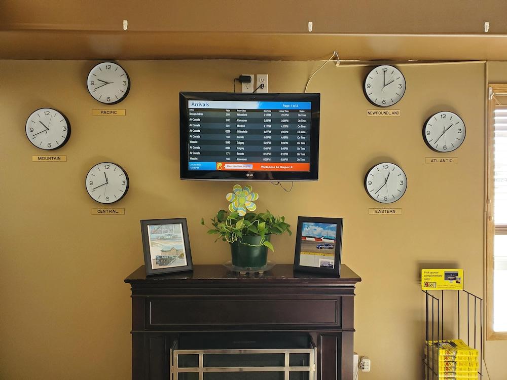 Super 8 By Wyndham Edmonton International Airport Hotel Leduc Exterior photo