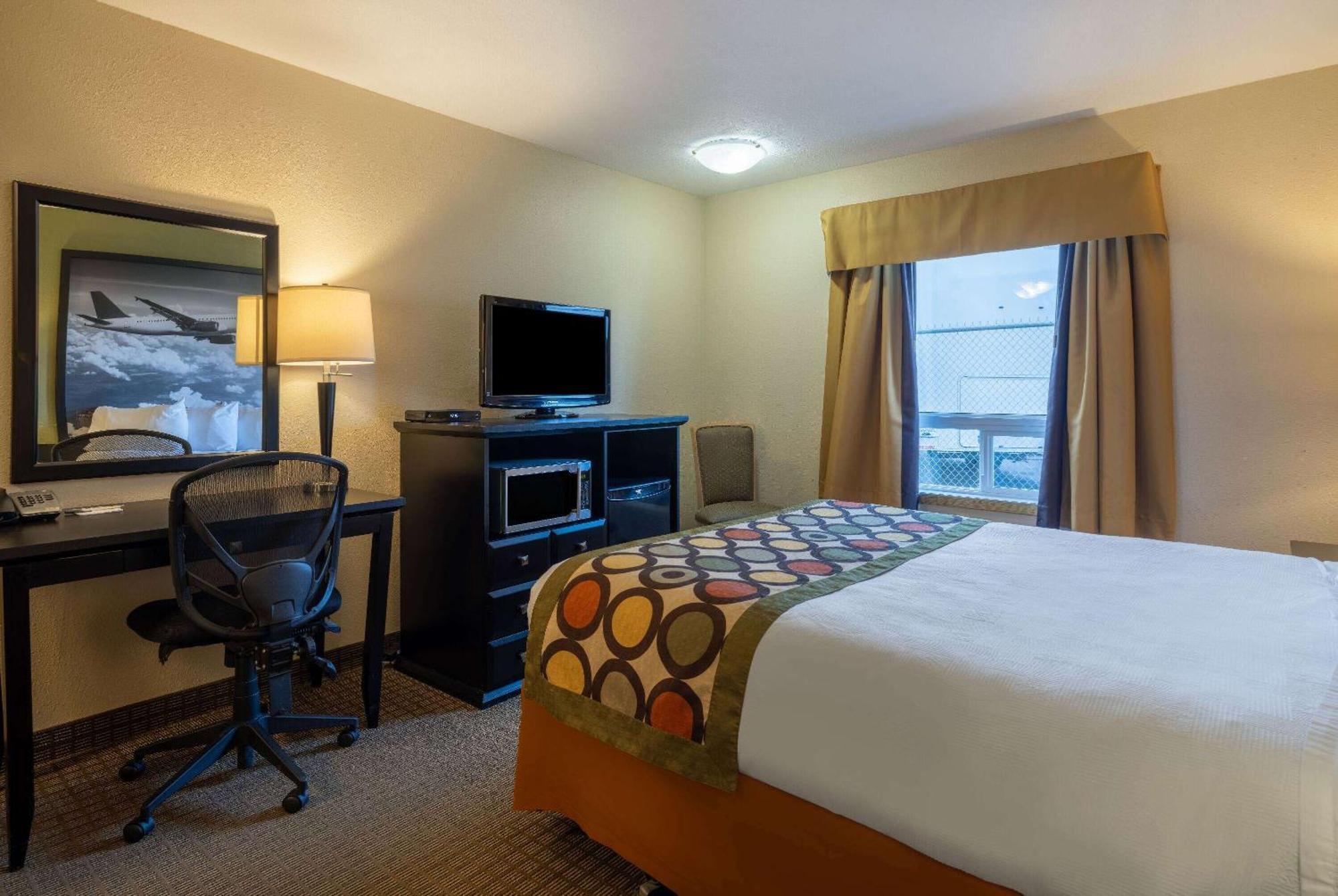 Super 8 By Wyndham Edmonton International Airport Hotel Leduc Exterior photo