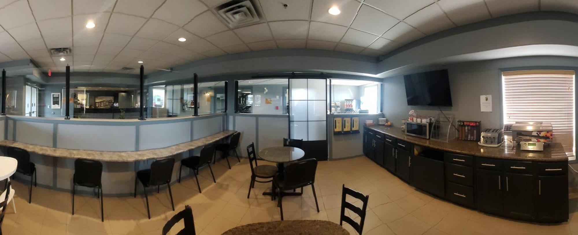 Super 8 By Wyndham Edmonton International Airport Hotel Leduc Exterior photo