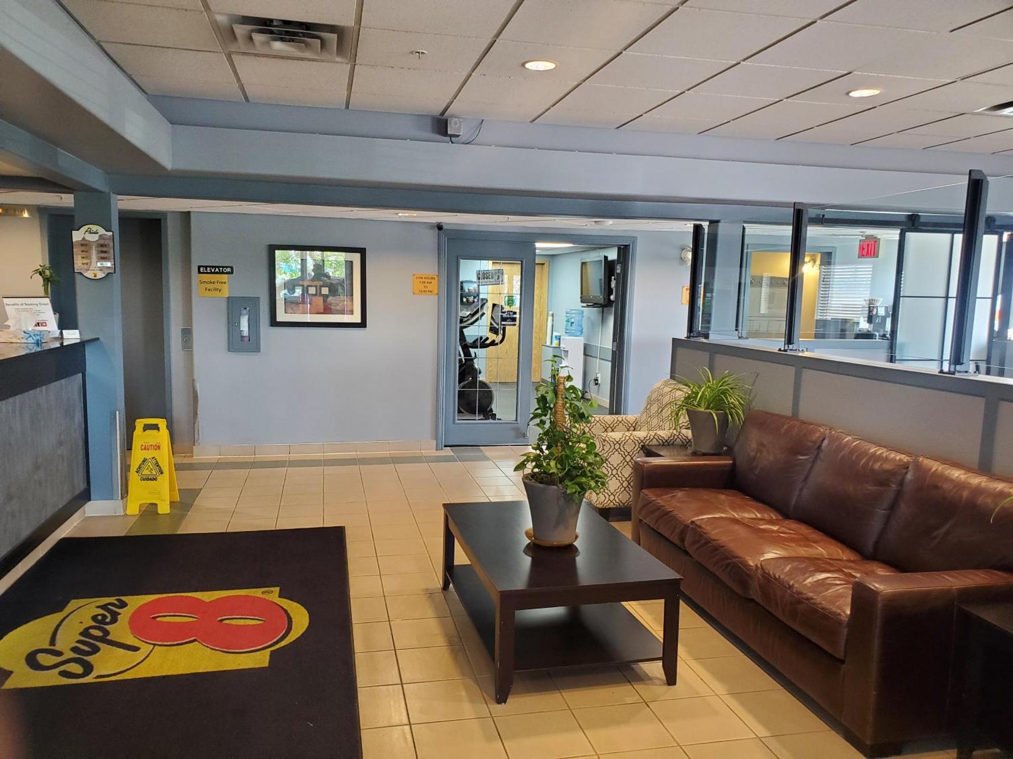 Super 8 By Wyndham Edmonton International Airport Hotel Leduc Exterior photo