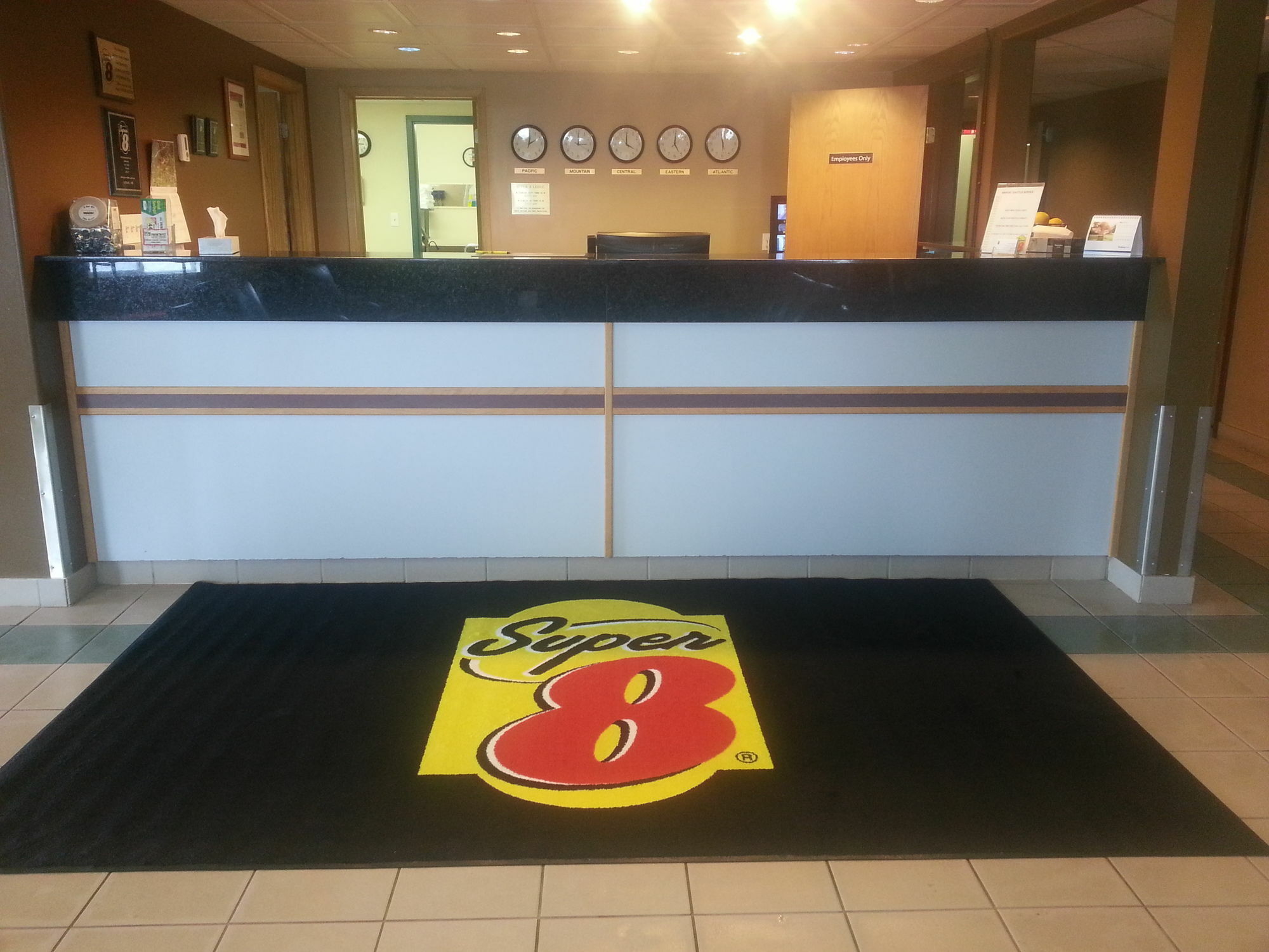 Super 8 By Wyndham Edmonton International Airport Hotel Leduc Exterior photo